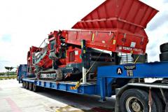 Low-Loader-Trucking